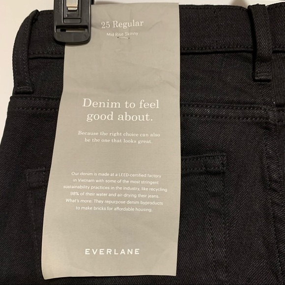 NWT Everlane Mid-Rise Black Jeans - Size 25 - Picture 6 of 13